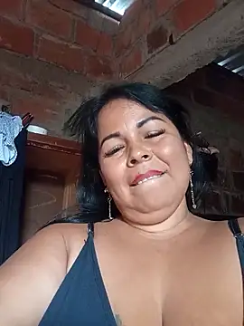 Mother-Big-tits Pertunjukan Webcam