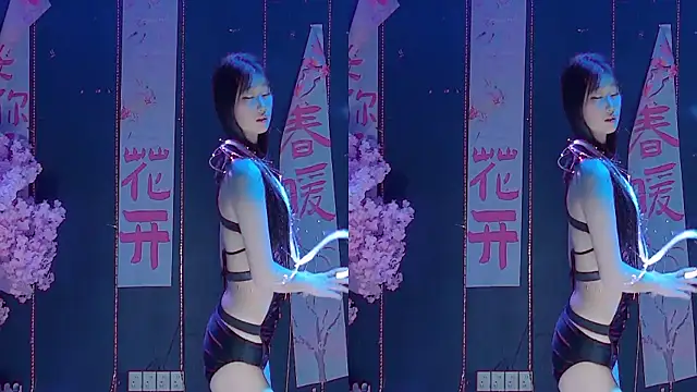 Fortun-888n Live XXX chat