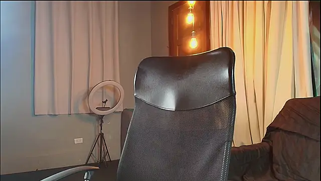 Chat +18 de JacobWestt ao vivo