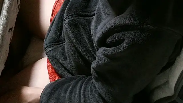 cinnabar_redのライブXXXチャット