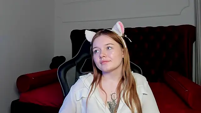 Chat +18 de ElinaVale ao vivo