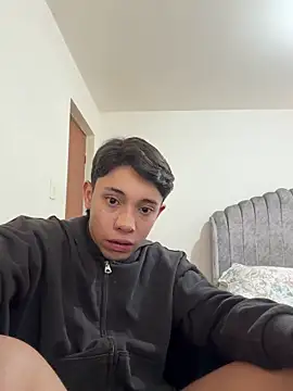 Noah-ledom Webcam show