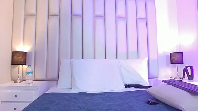 aandreaperezのライブXXXチャット