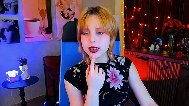 VivienneHebertのライブXXXチャット