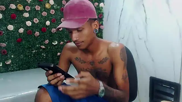 ManSant Pertunjukan Webcam