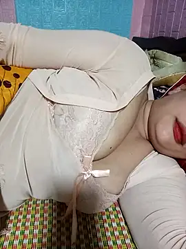 Irene-01 Adlı Modelin Canlı XXX Sohbeti