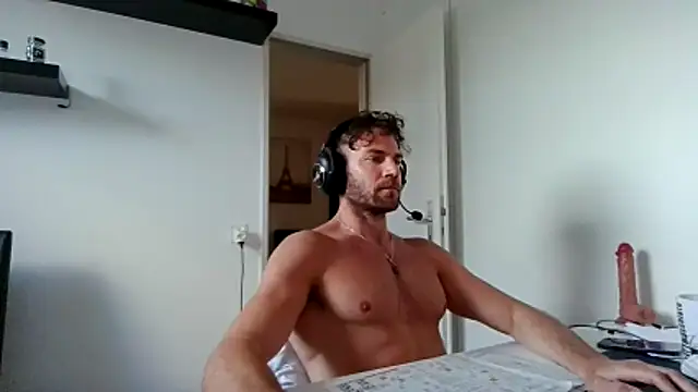 alpha-hunk Webcam-Show