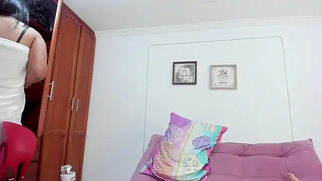 selena_jhonsonのライブXXXチャット