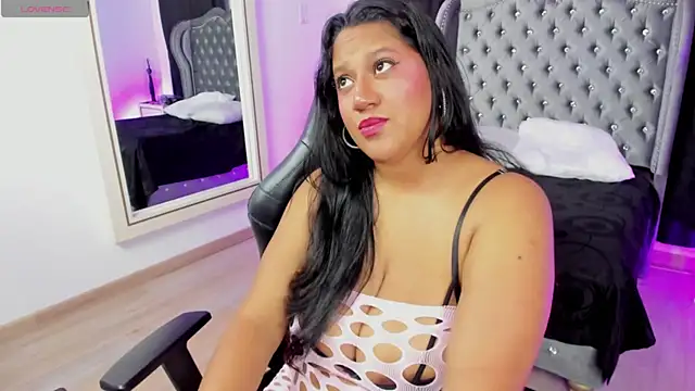 Czat XXX na żywo – ZelinaEvans