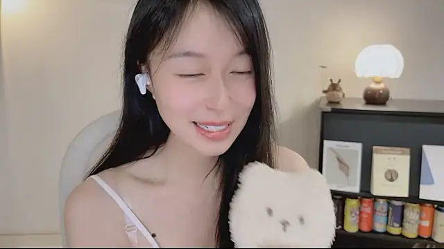 Onechestnut লাইভ XXX চ্যাট