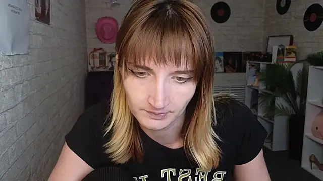 Nika_Kittenn Live XXX chat