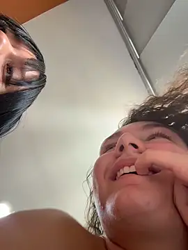 Eva_stark10: διαδικτυακό σόου στην κάμερα