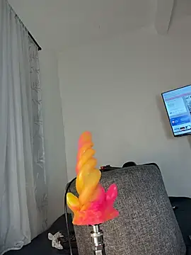 MerliaSsomern Live XXX chat