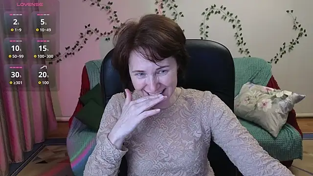 Lia_Tito Adlı Modelin Web Kamerası Şovu