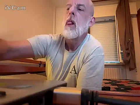 Czat XXX na żywo – PierRiminiX