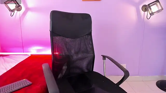 milliesummerのライブXXXチャット