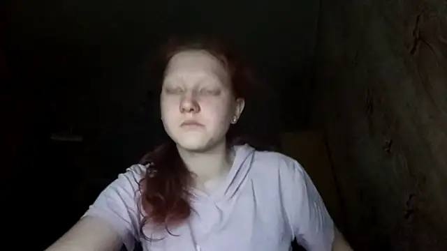 Chat +18 de BirgitKamal ao vivo