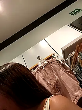 Leticia_Hinkley_ 라이브 XXX 채팅