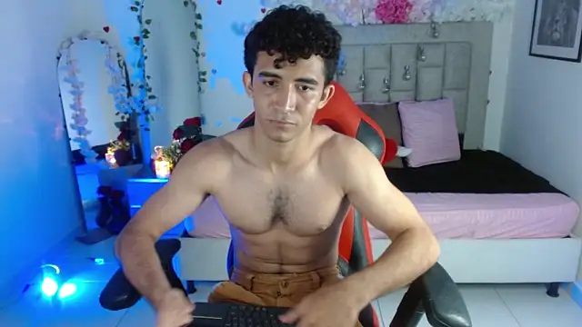 Вебкам-шоу Caius_fox