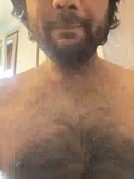 Pokazy przed kamerką – hemantha99