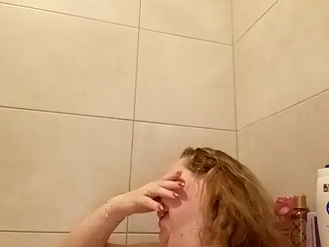 Jahudka47 webcam show