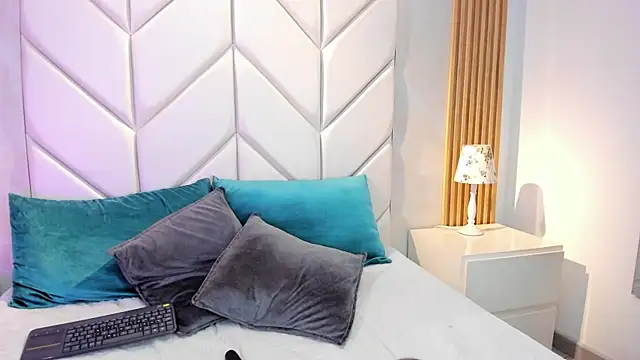 Samanta_Rave Chat XXX live