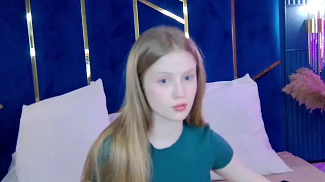 LilianHowards live XXX chat