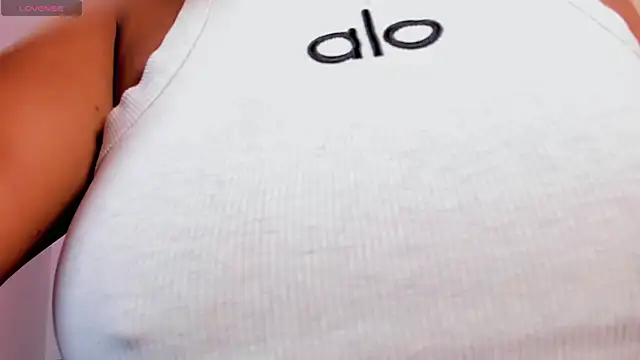 aleja_montiel__ Adlı Modelin Canlı XXX Sohbeti