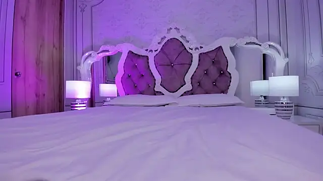 Miss_dare: онлайн-секс-чат