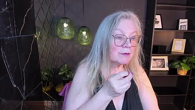 Chatroom XXX en direct de NataliMellow