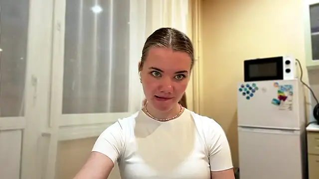 doana_bebriti 现场XXX聊天