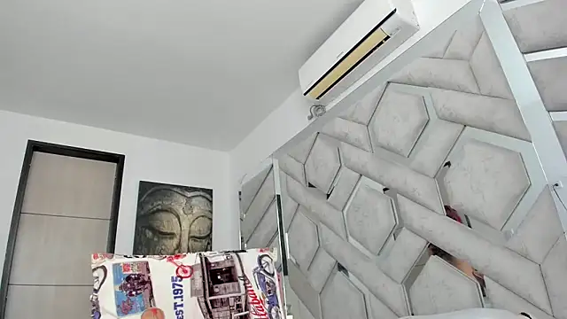 Pokazy przed kamerką – alexandra_fire69x