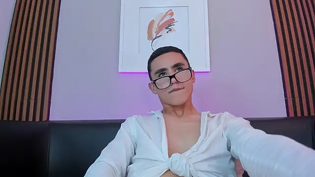 Pertunjukan Kamera Web Jostyn_rous