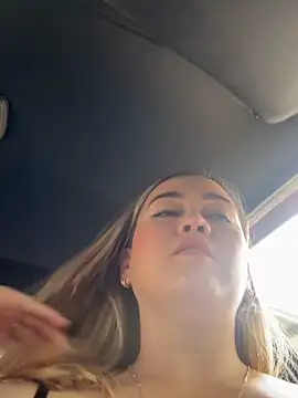 Danielavegax Show in webcam