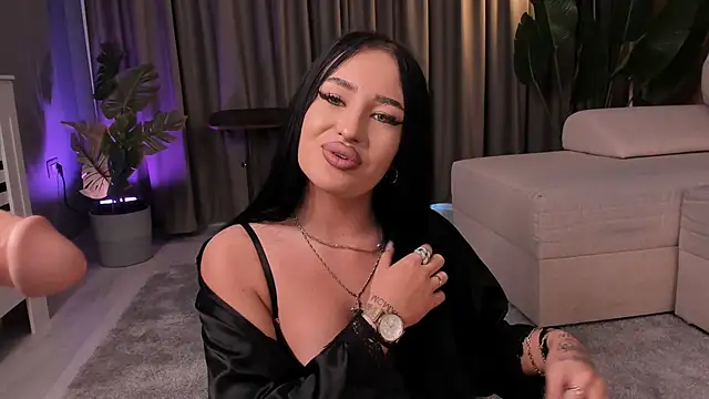 XXX chat uživo modela EmeraldKat