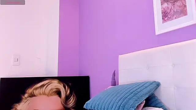 Charlotte11-11 라이브 XXX 채팅