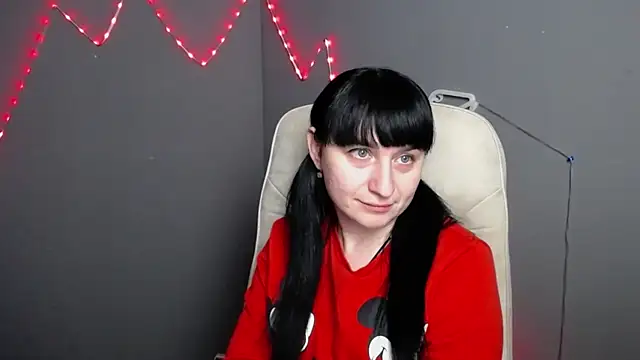 NinaFlawleesn Live XXX chat