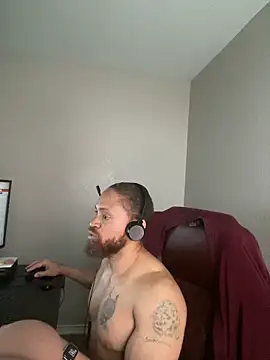 Fathero1time Live XXX-Chat