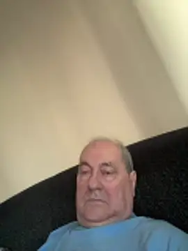 csikar Live XXX Chat