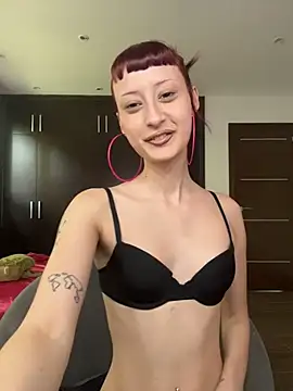 Вебкам-шоу Naughty_Novaa