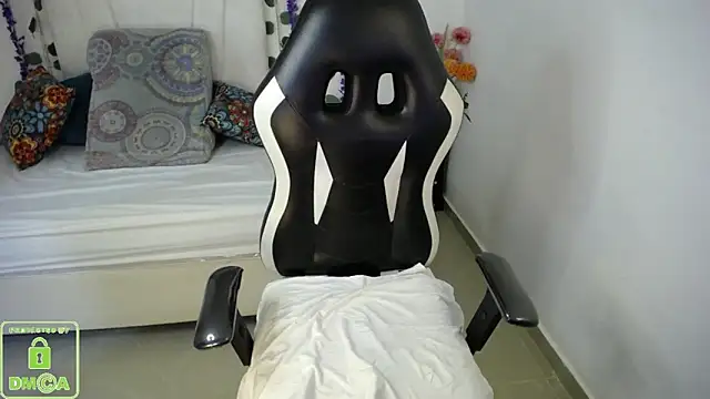 NathaliaSweet_11 élő XXX-chatje