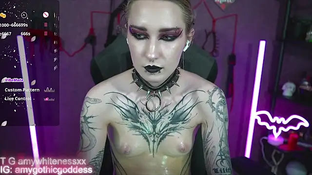 amywhitenessxx's Live XXX Chat