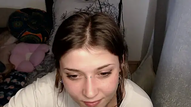 XXX chat uživo modela AlienforTwenty