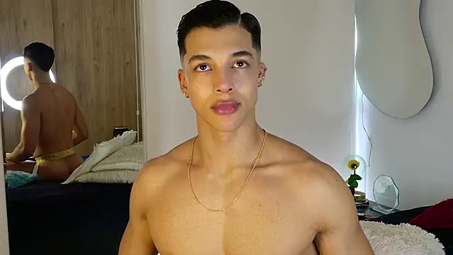 Troye_Williams élő XXX-chatje