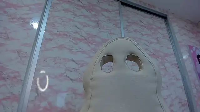 sexy__skinny4u: онлайн-секс-чат