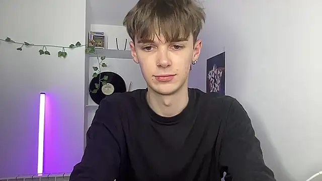 YourMilkyGuy Show Webcam