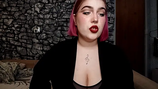 XXX chat uživo modela E_thie