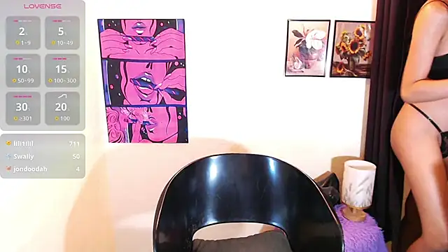 NicoleAsianHot1111 在線直播表演