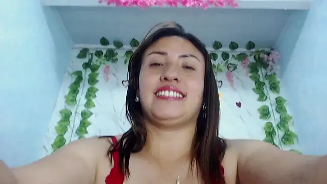 amberjamescm101 现场XXX聊天