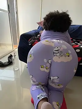 Rizos_hot_official live XXX chat